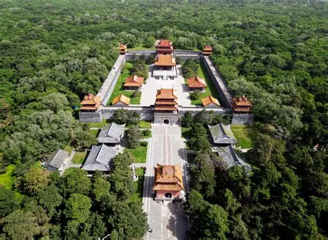 Zhaoling Mausoleum! En Mystisk Gravplats med Storslagna Statyer